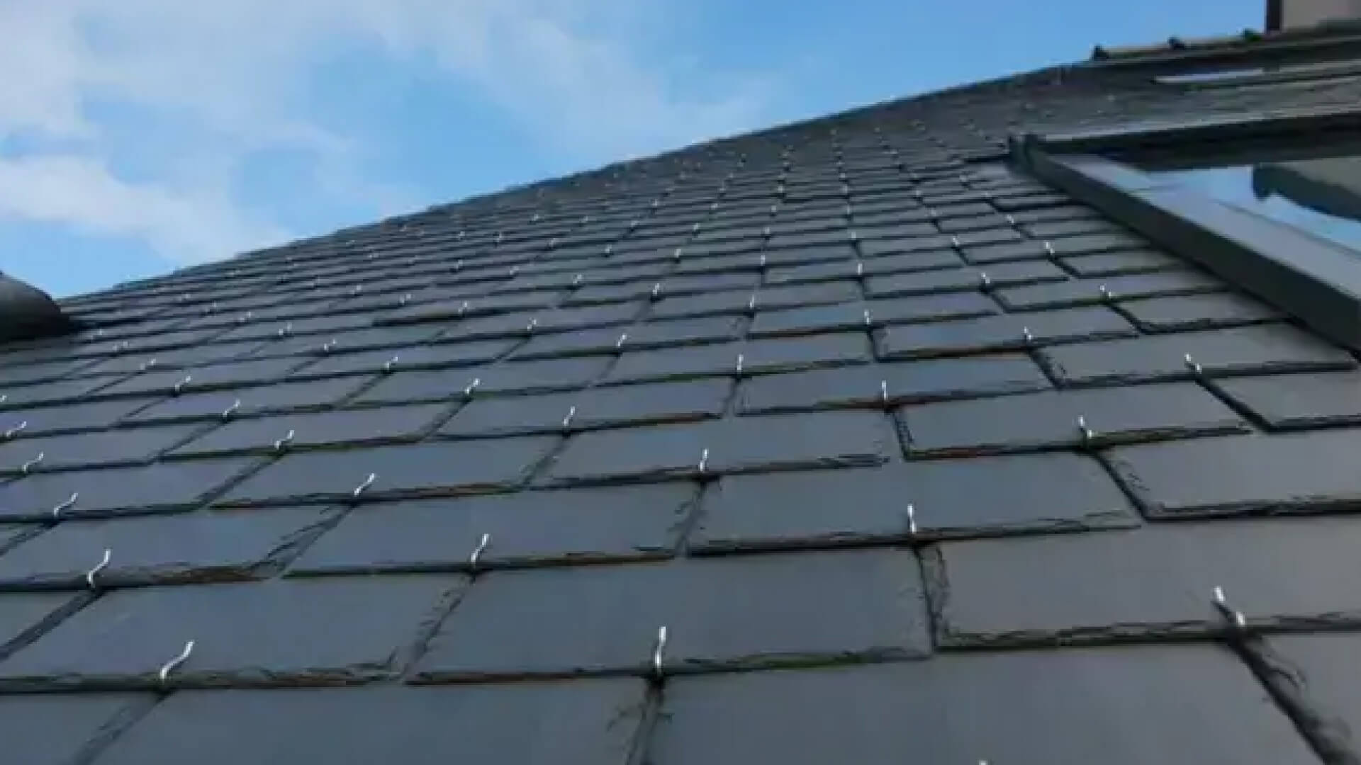 Les Petits Couvreurs de la Loire - Toiture ardoise - Combien ça coute