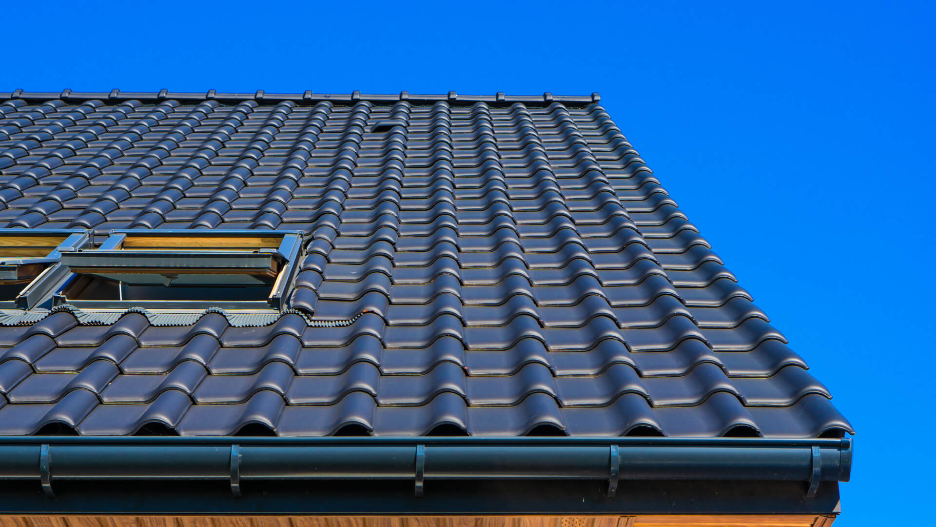 Les Petits Couvreurs de la Loire - Installation de fenetre de toit - Velux